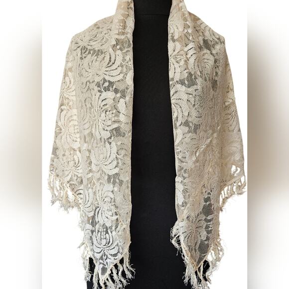 Lace Shawl Scarf Large 40"x40" - Picture 1 of 8